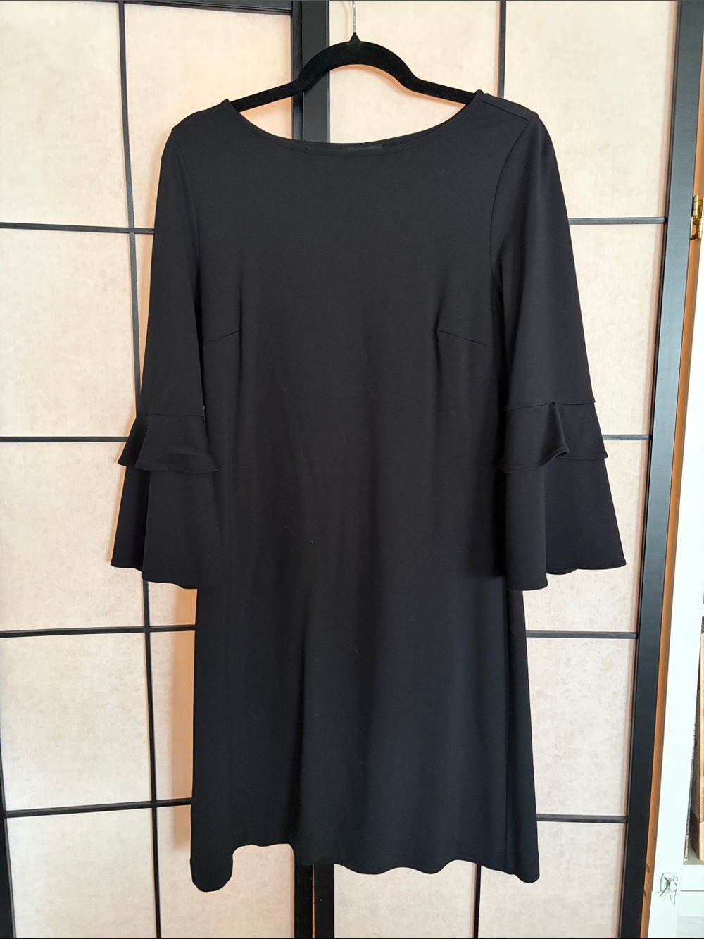 Ann Taylor Factory Black Bell-Sleeve Shift Dress